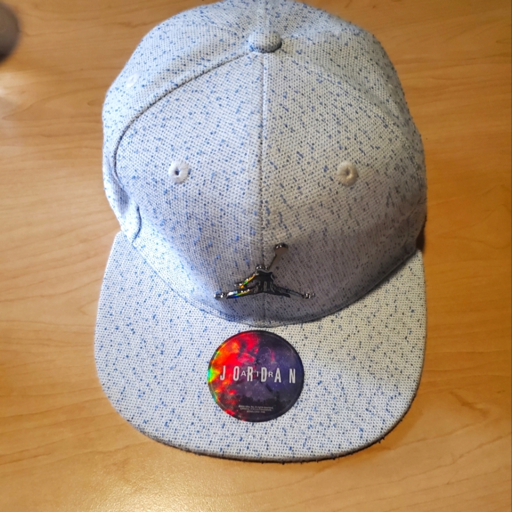 Youth Jordan Hat Worn Twice